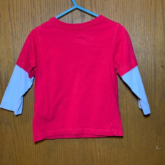 Vintage Thomas & Friends “Holiday Express Special Delivery” Shirt – 18M (2010) - Picture 7 of 9